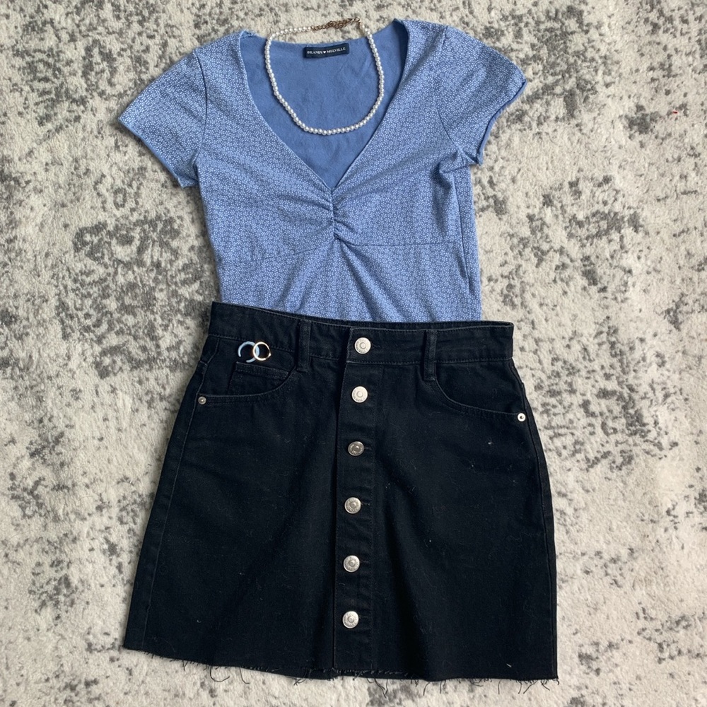 Gina Blue Floral V-Neck Brandy Melville Top
